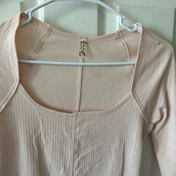 Free People Intimately T, S, Pale Pink, Long Sleeves…NWOT - Picture 3 of 8